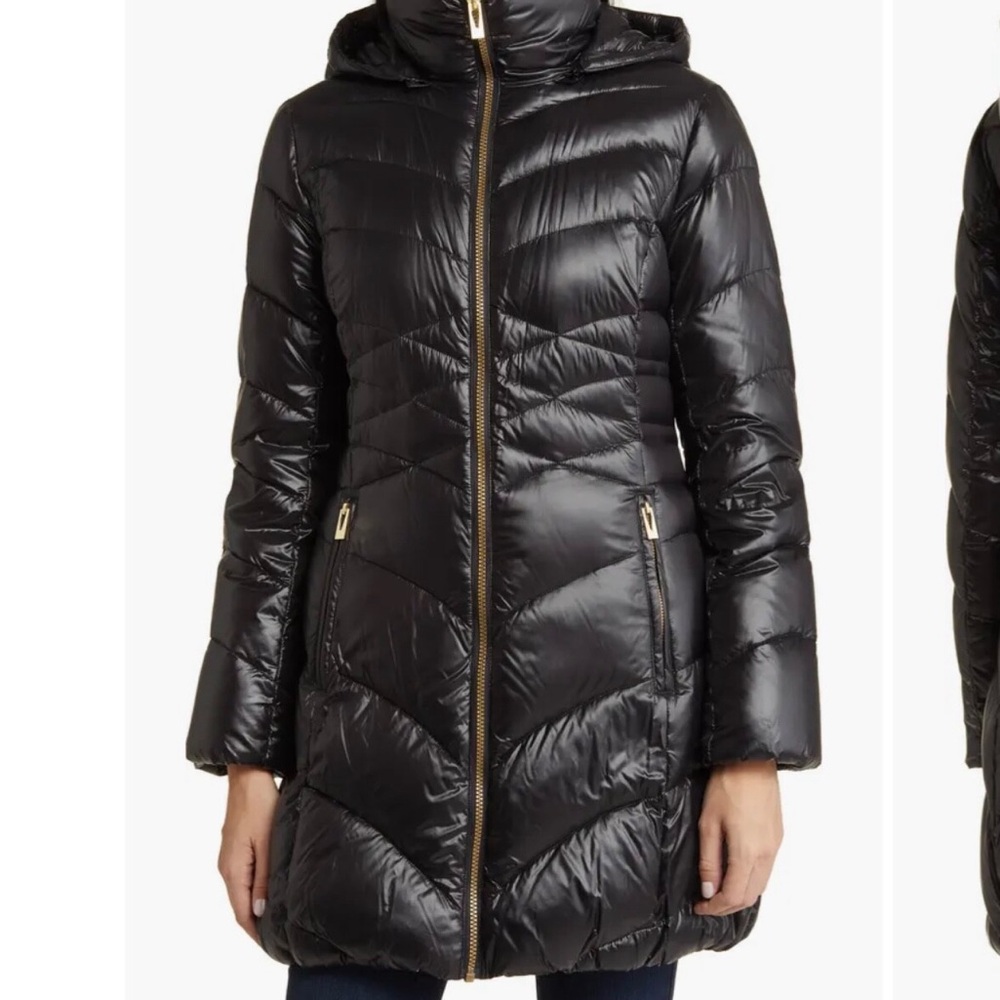 EUC Calvin Klein Gold Trimmed Packable Shiny Black Puffer Coat